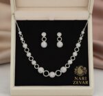 Elegant Circle-Cut Necklace Set - Image 3