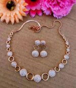 Elegant Circle-Cut Necklace Set - Image 2