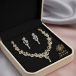 The Sparkle Necklace