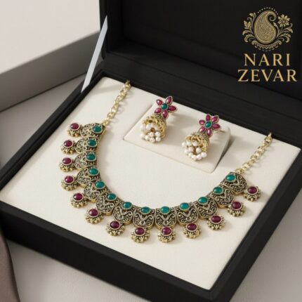 The Antique Stoned Necklace Set