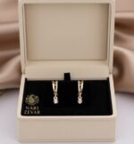Go-To Earrings - Image 8