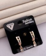 Go-To Earrings - Image 9